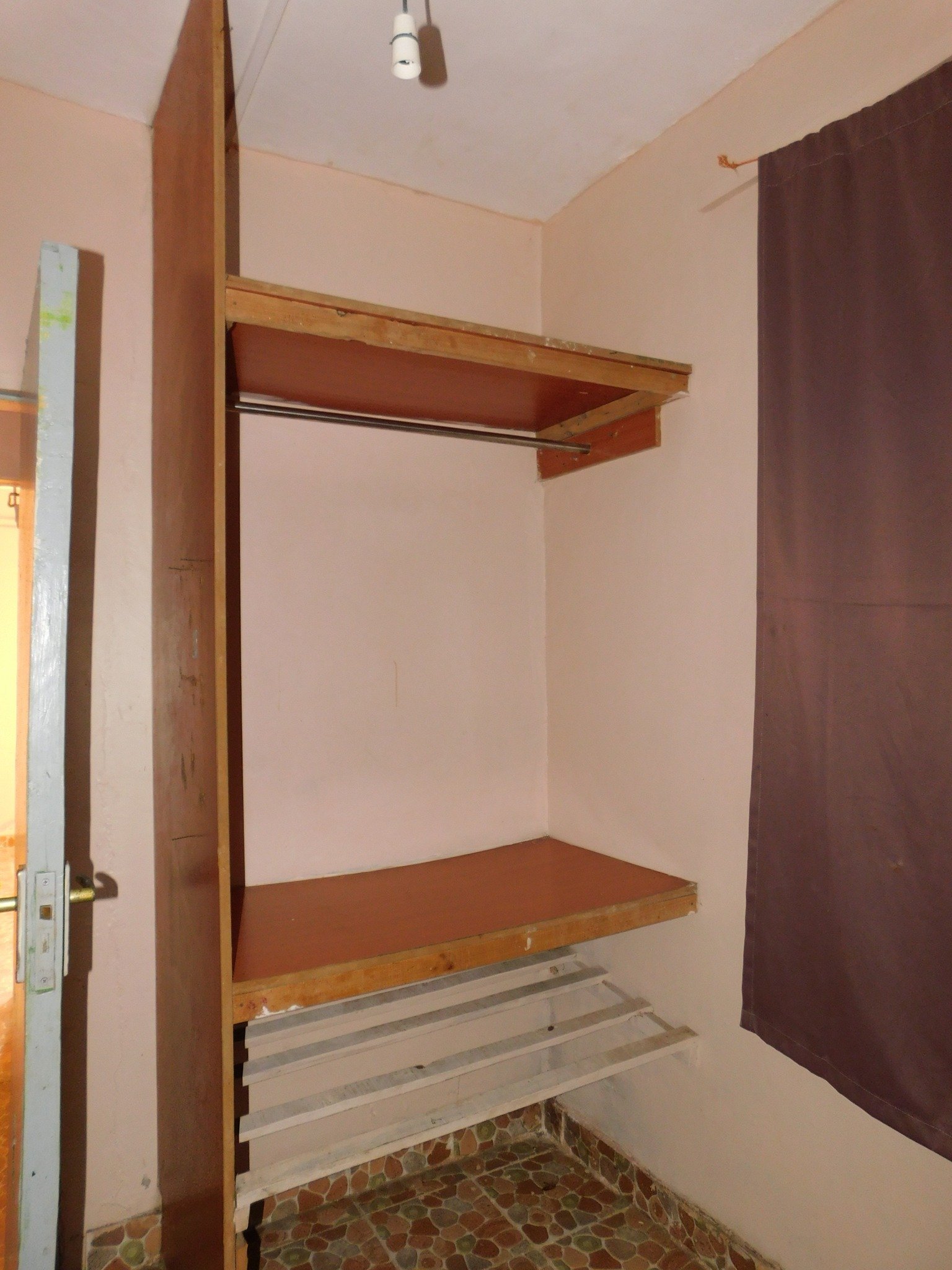 Bedsitter to let at Kasarani Garage