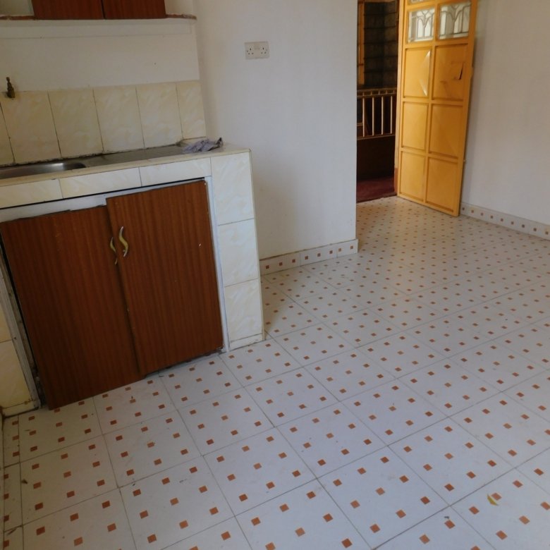 Bedsitter to let at Kasarani Hunters