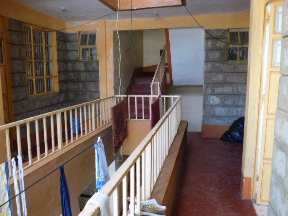 Bedsitter to let at Kasarani Hunters