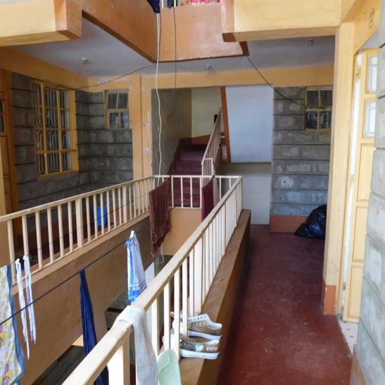 Bedsitter to let at Kasarani Hunters