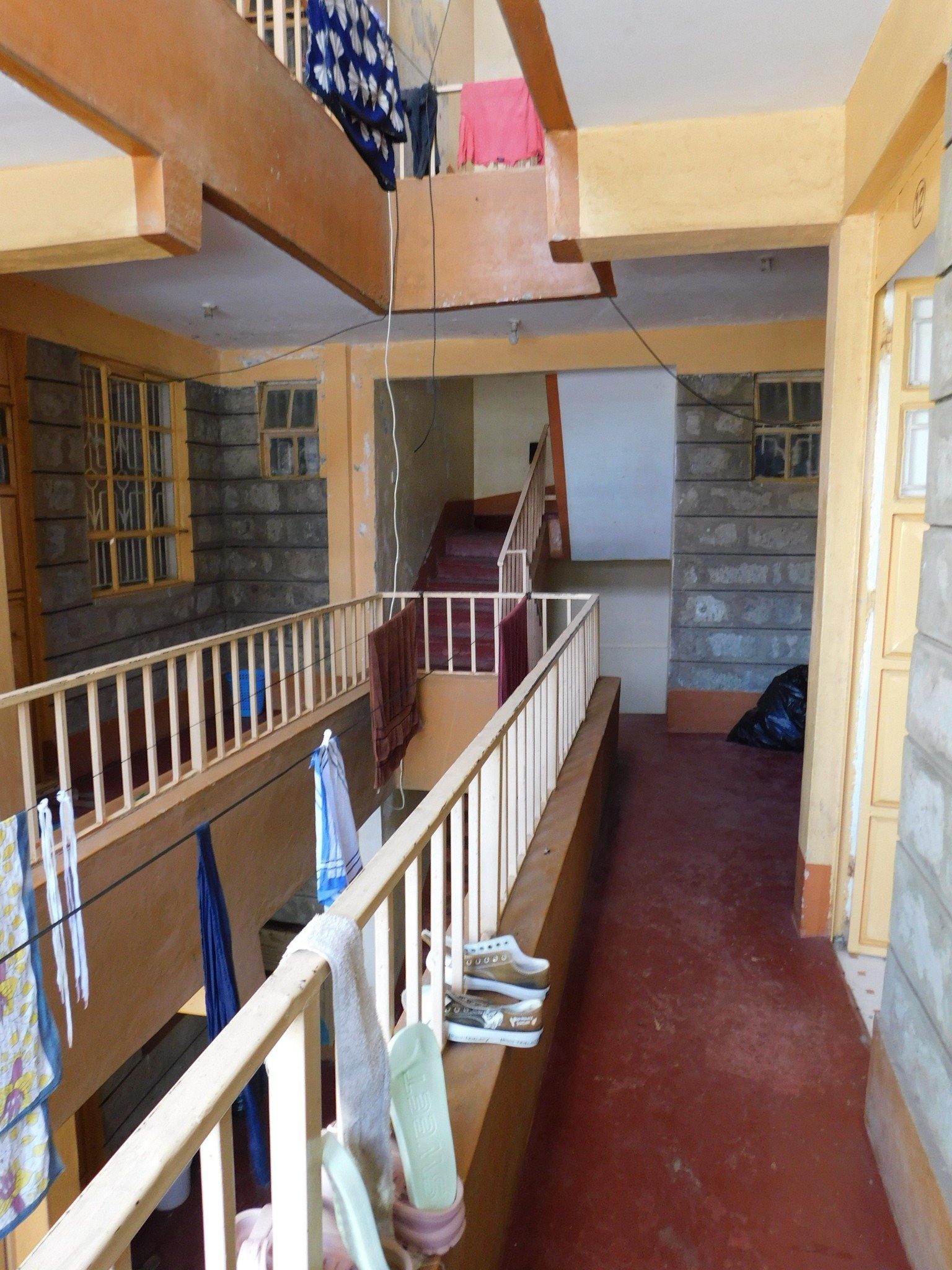 Bedsitter to let at Kasarani Hunters