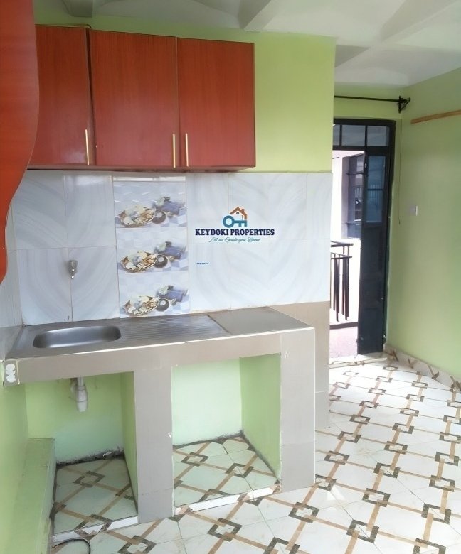 Bedsitter to let at Kasarani Maji Mazuri