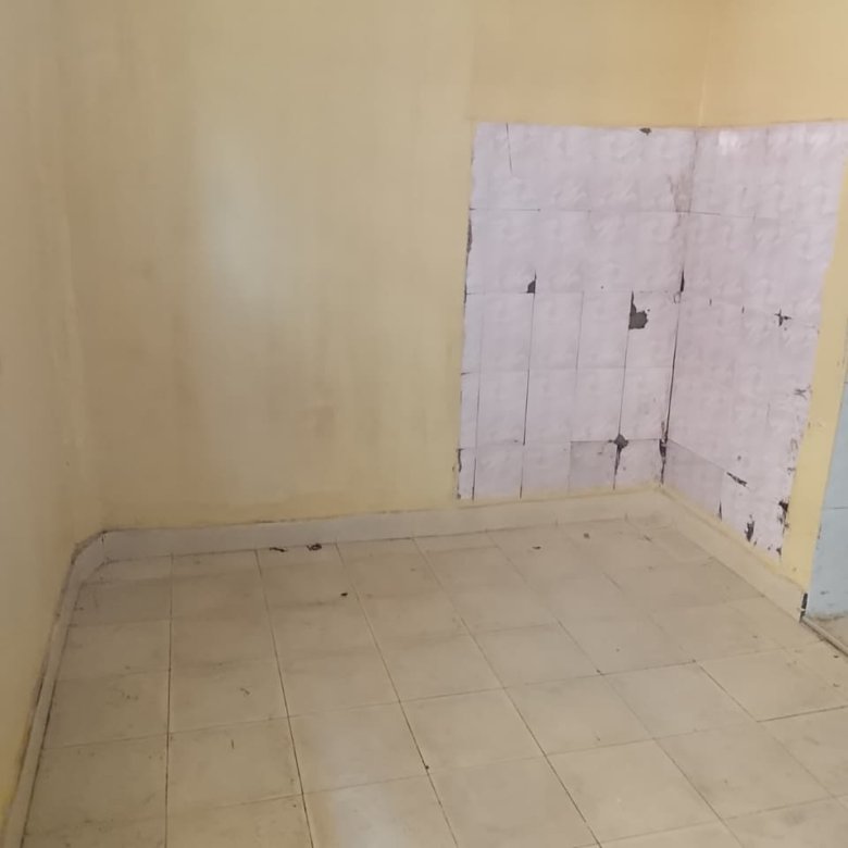 Bedsitter to let at Kasarani Maji Mazuri