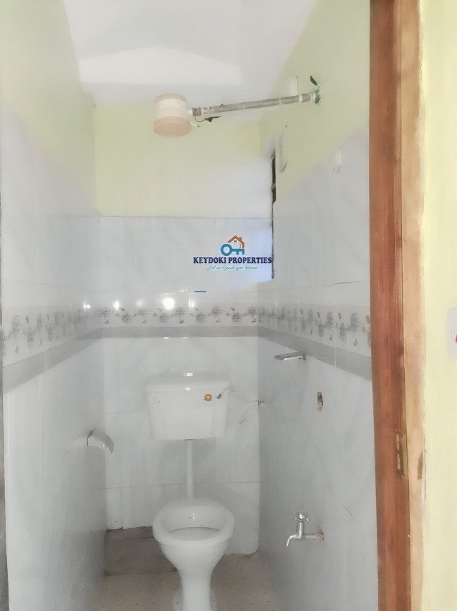 Bedsitter to let at Kasarani Maji Mazuri