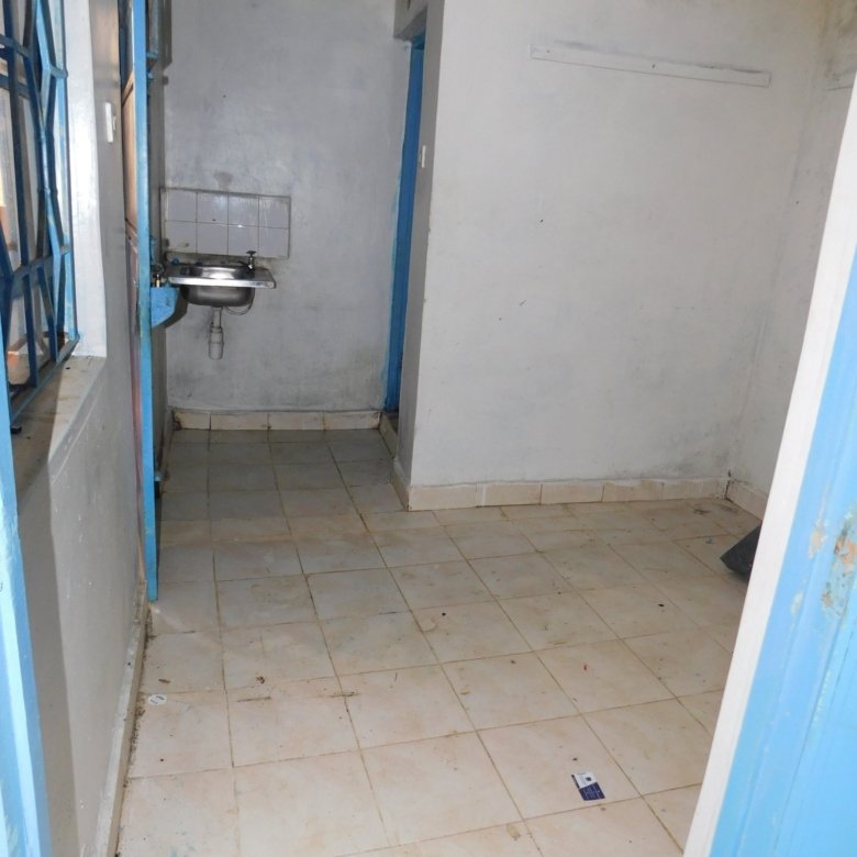 Double room with toilet at Kasarani Sunton , Kamutini area