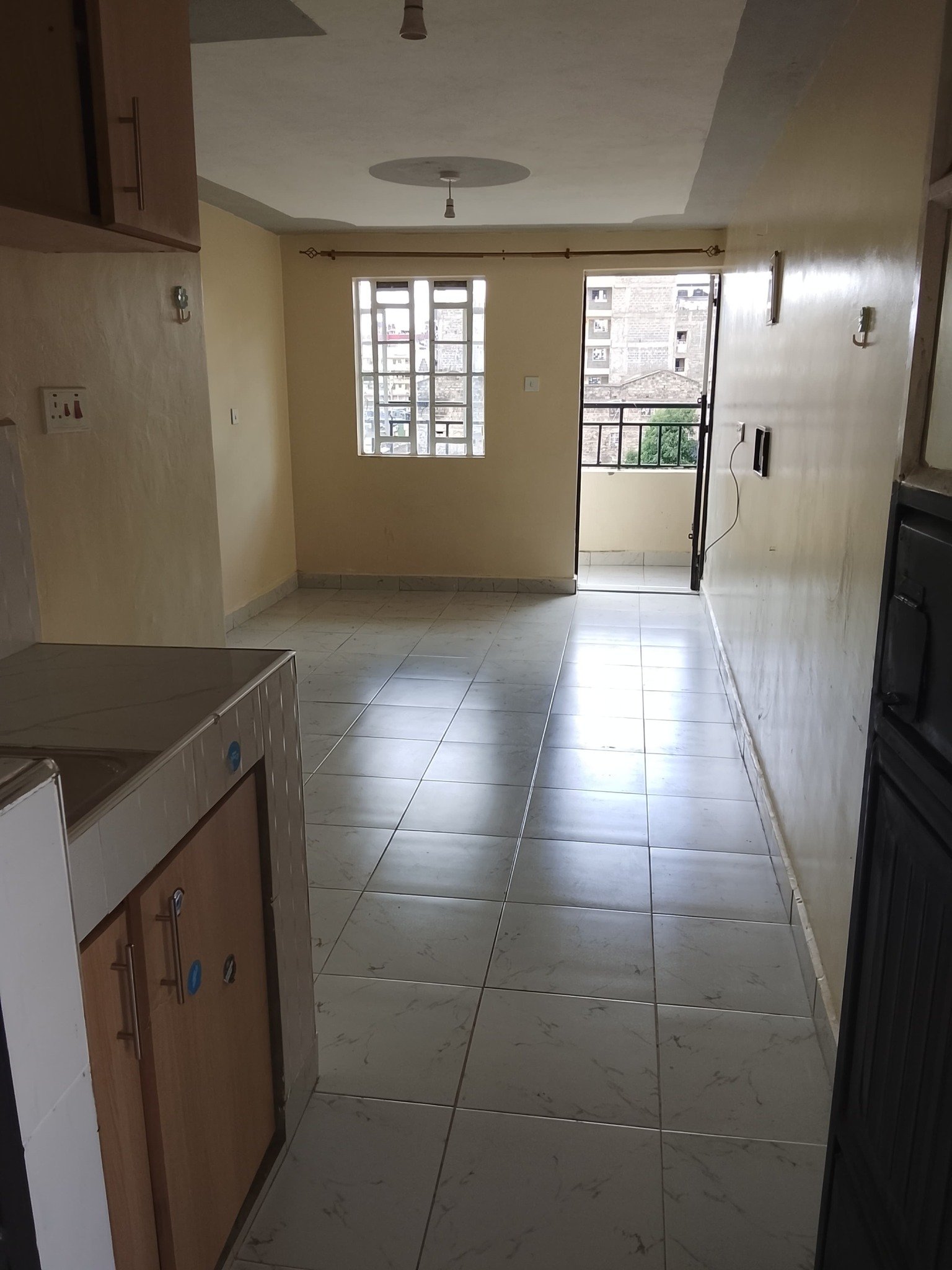 Spacious Bedsitter to let at Kasarani Garage