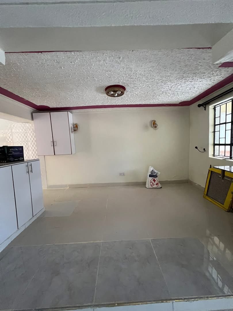 Stunning 5-Bedroom Mansion to Let – Utawala Shooters