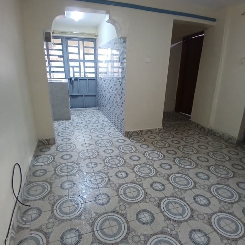 1 Bedroom Apartment To Let in Tena Estate