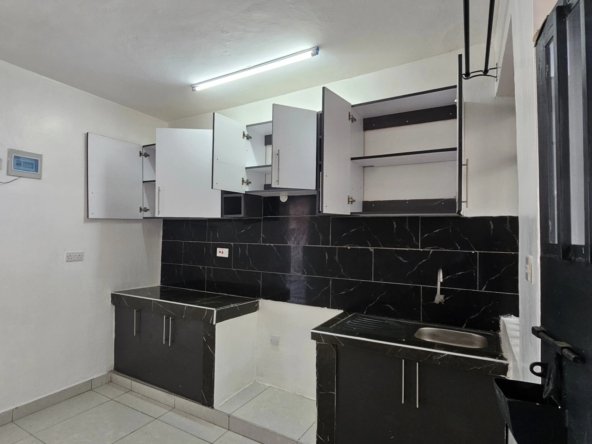 1 Bedroom Master Ensuite To Let Along Waiyaki Way