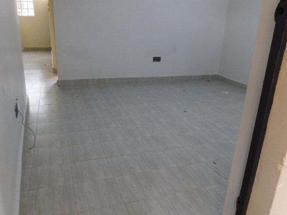 1 Bedroom to let in Garage