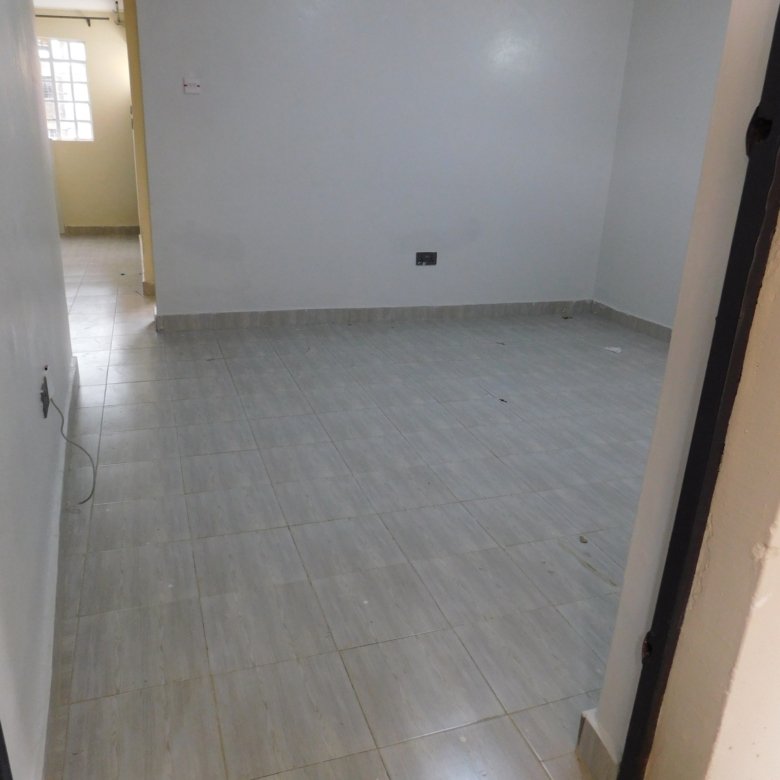 1 Bedroom to let in Garage