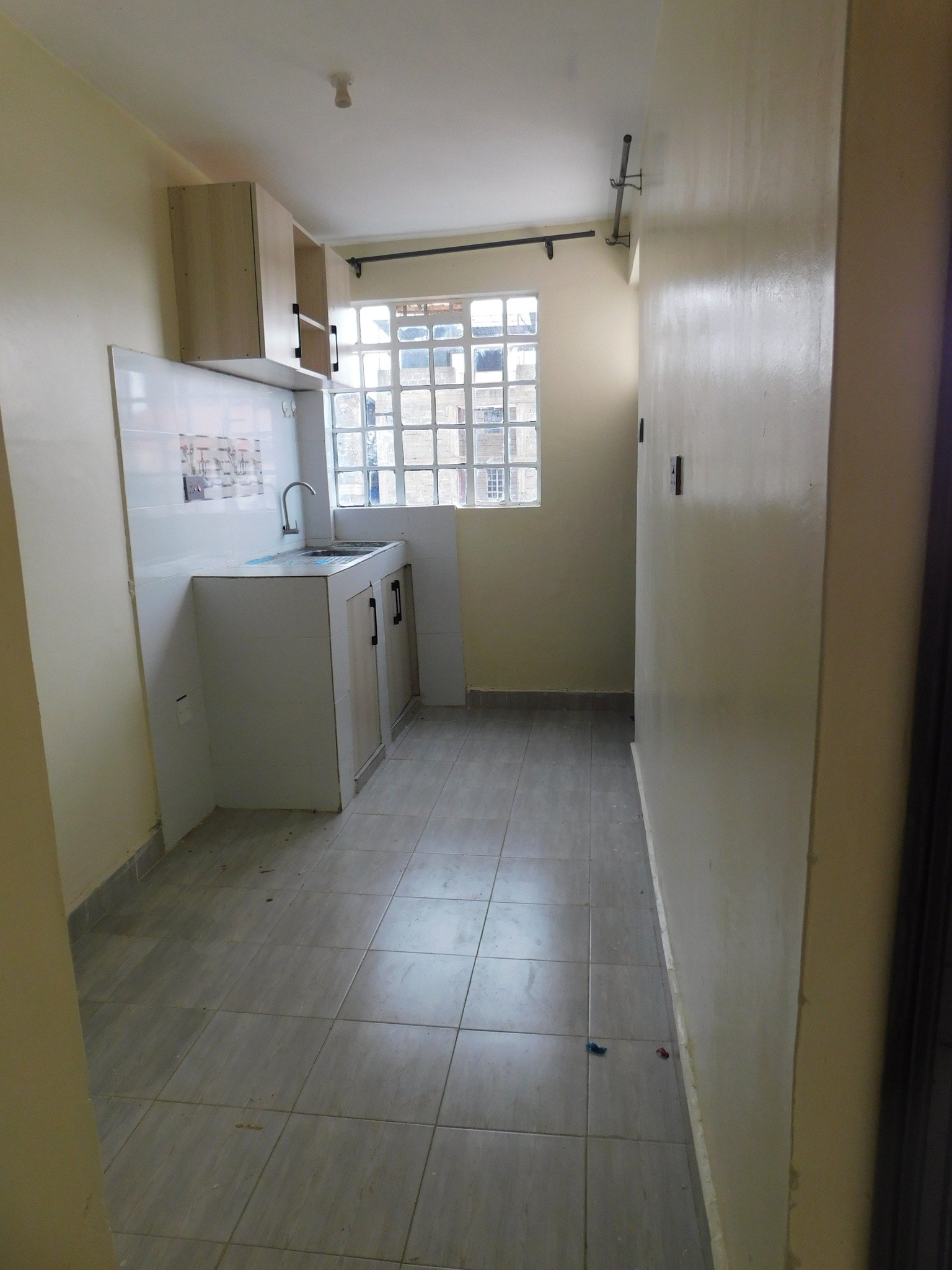1 Bedroom to let in Garage