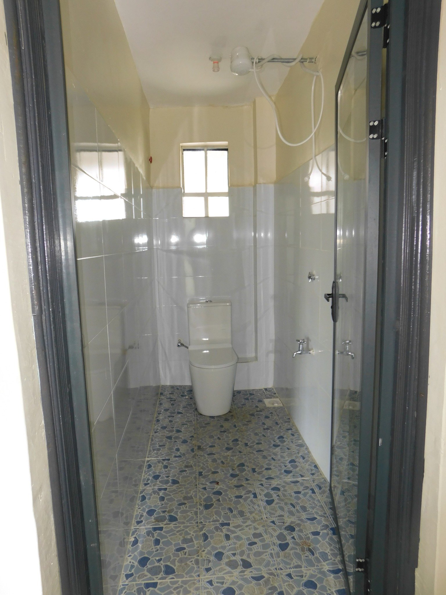 1 Bedroom to let in Garage