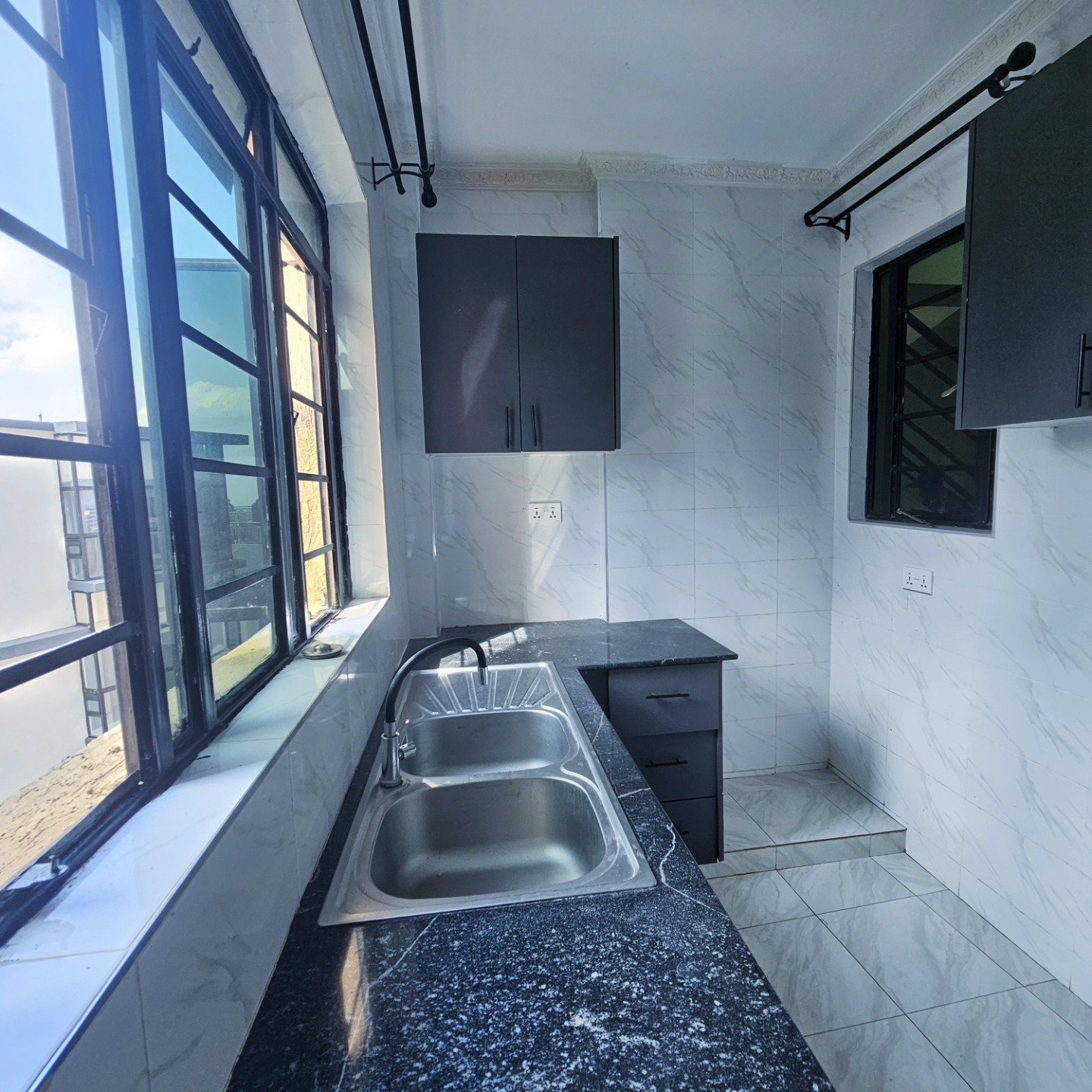 2 Bedroom Master Ensuite To Let Along Waiyaki Way