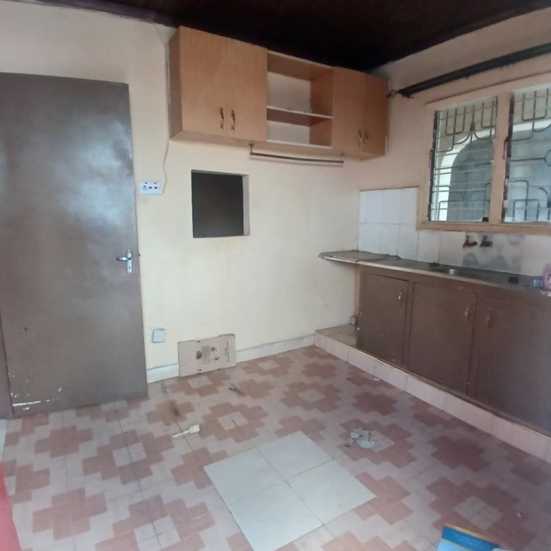 3 Bedroom Apartment To Let in Embakasi Tena Estate