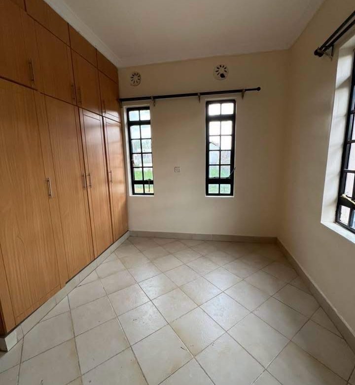 3 Bedroom Bungalow To Let – Utawala Quickmart kwa Chief