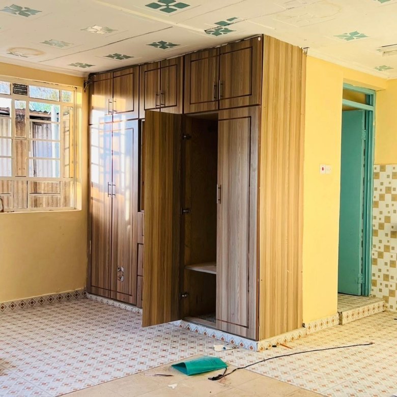 3 Bedroom Own Compound To Let Utawala – Airways