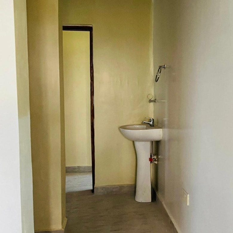 3 Bedrooms + Study Room To Let In Utawala