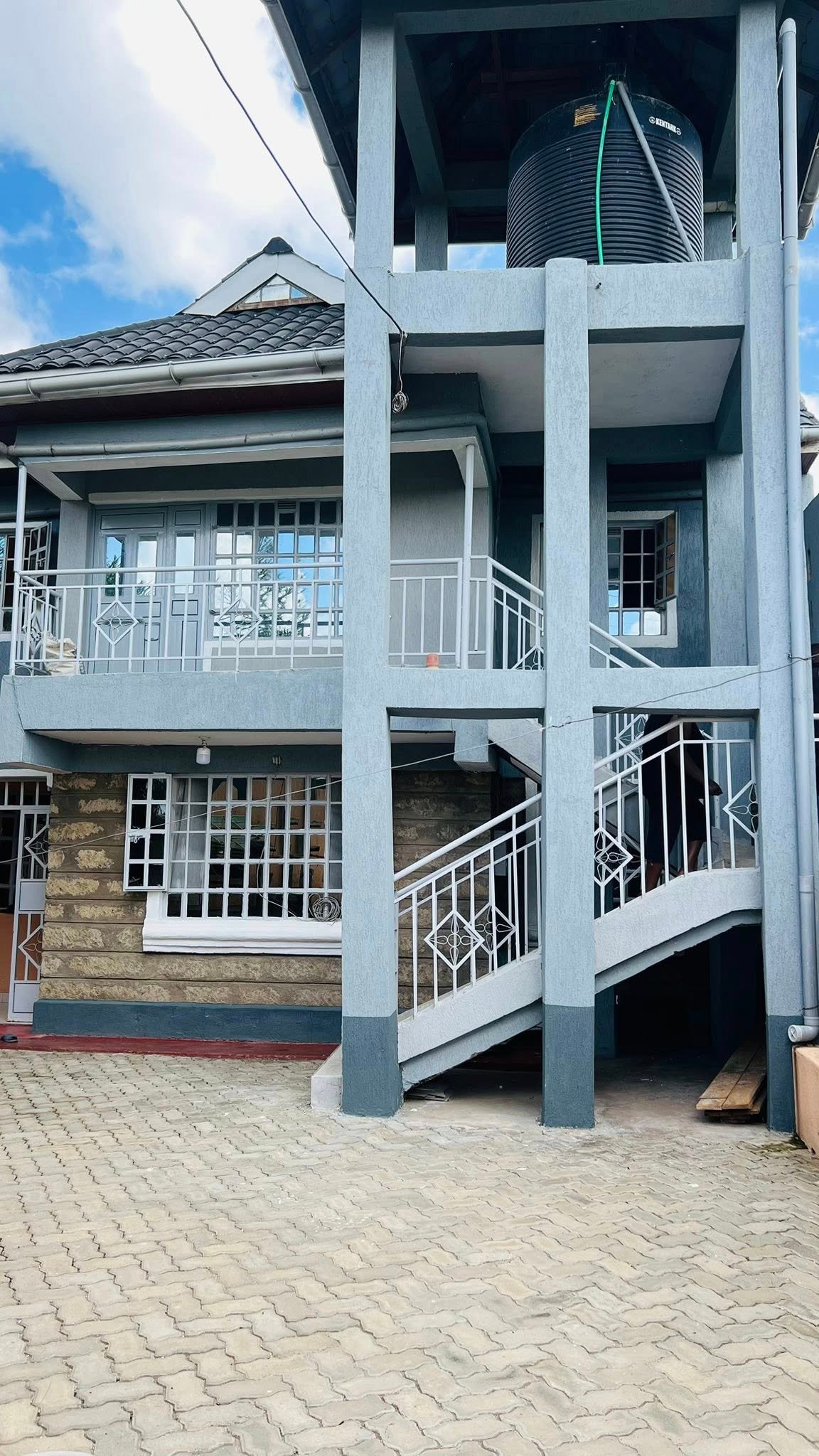 3 Bedrooms + Study Room To Let In Utawala