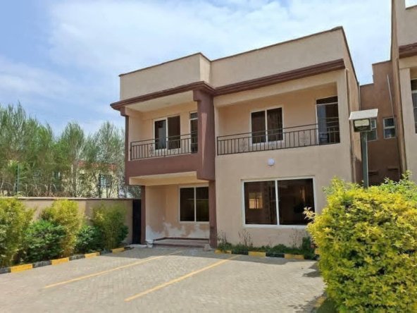 4 Bedroom All En-suite Plus Dsq Syokimau off Mombasa Rd