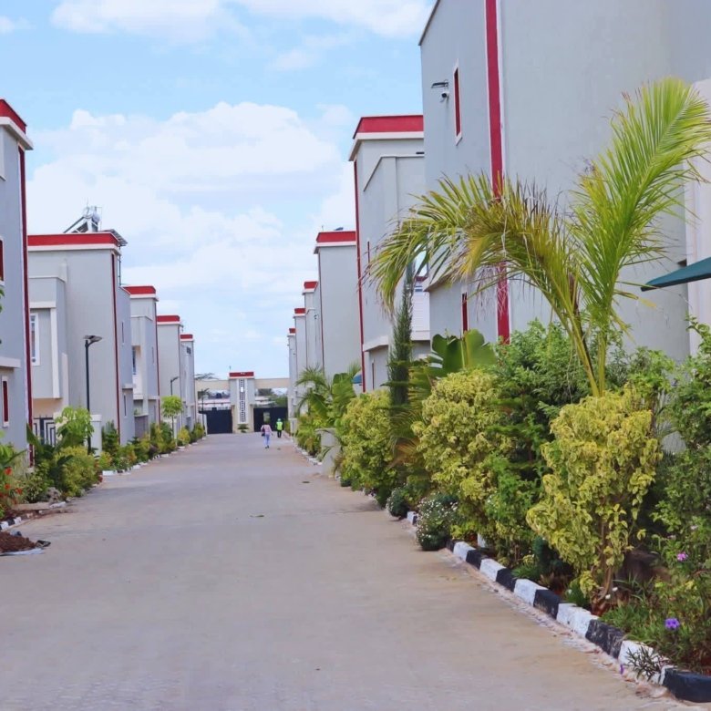 4 Bedroom All Ensuite Maisonette + DSQ for Rent – Kitengela