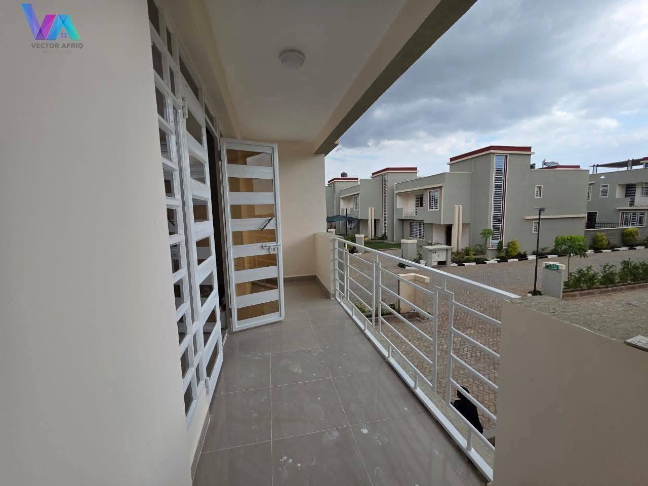 4 Bedroom All Ensuite Maisonette + DSQ for Rent – Kitengela