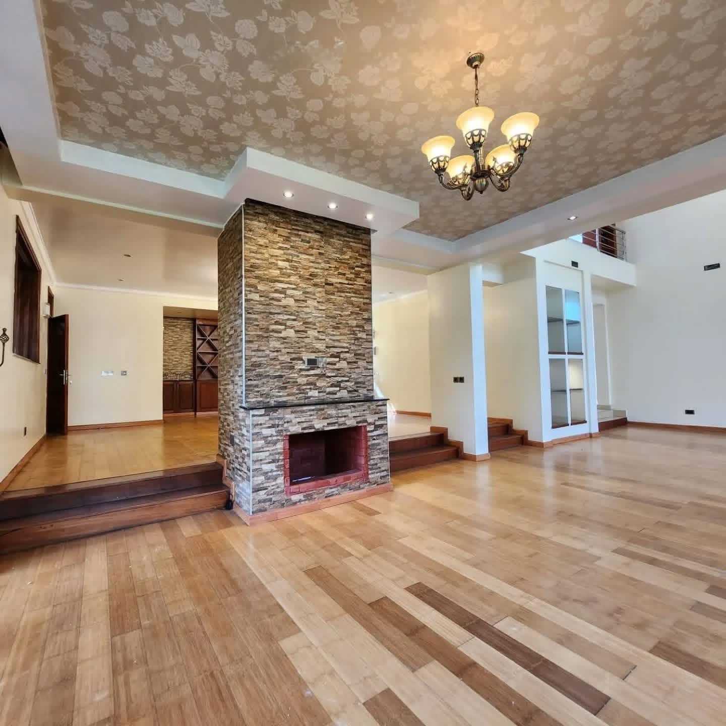 5-Bedroom All Ensuite Villa for rent in the Heart of Karen Hardy
