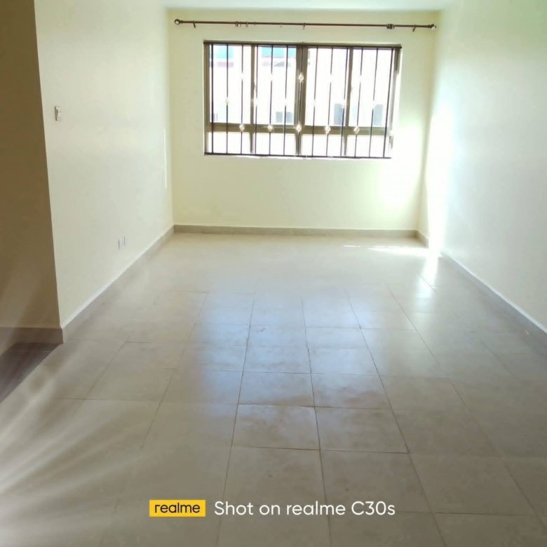 Letting 3 Bedroom apartment Great Wall Athiriver