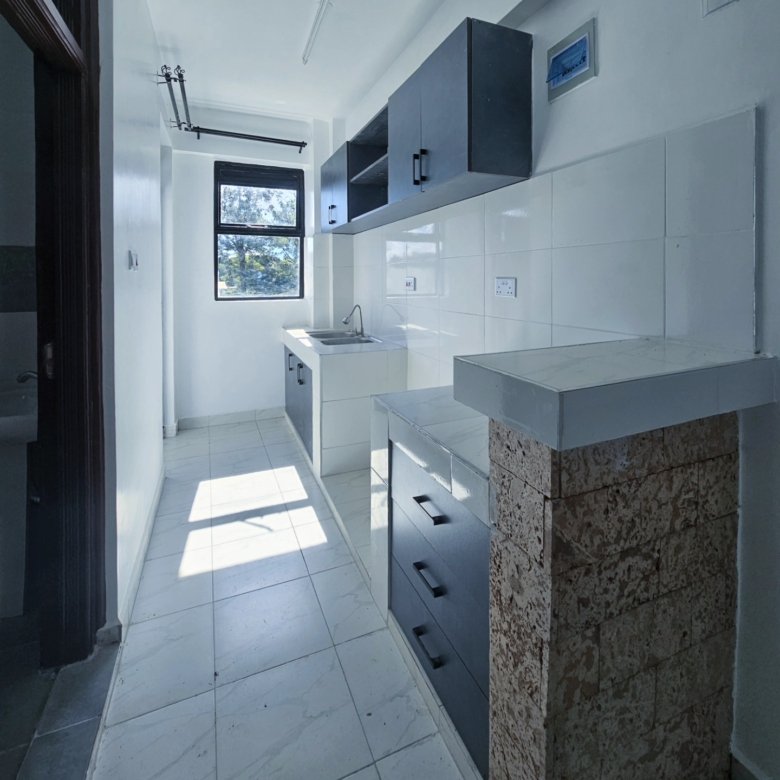 Modern Studio To Let Along Waiyaki Way (87 Area)