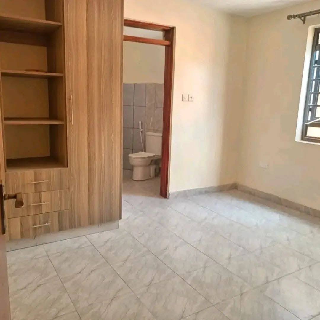 Spacious 2 Bedroom Master En-suite For Rent in katani