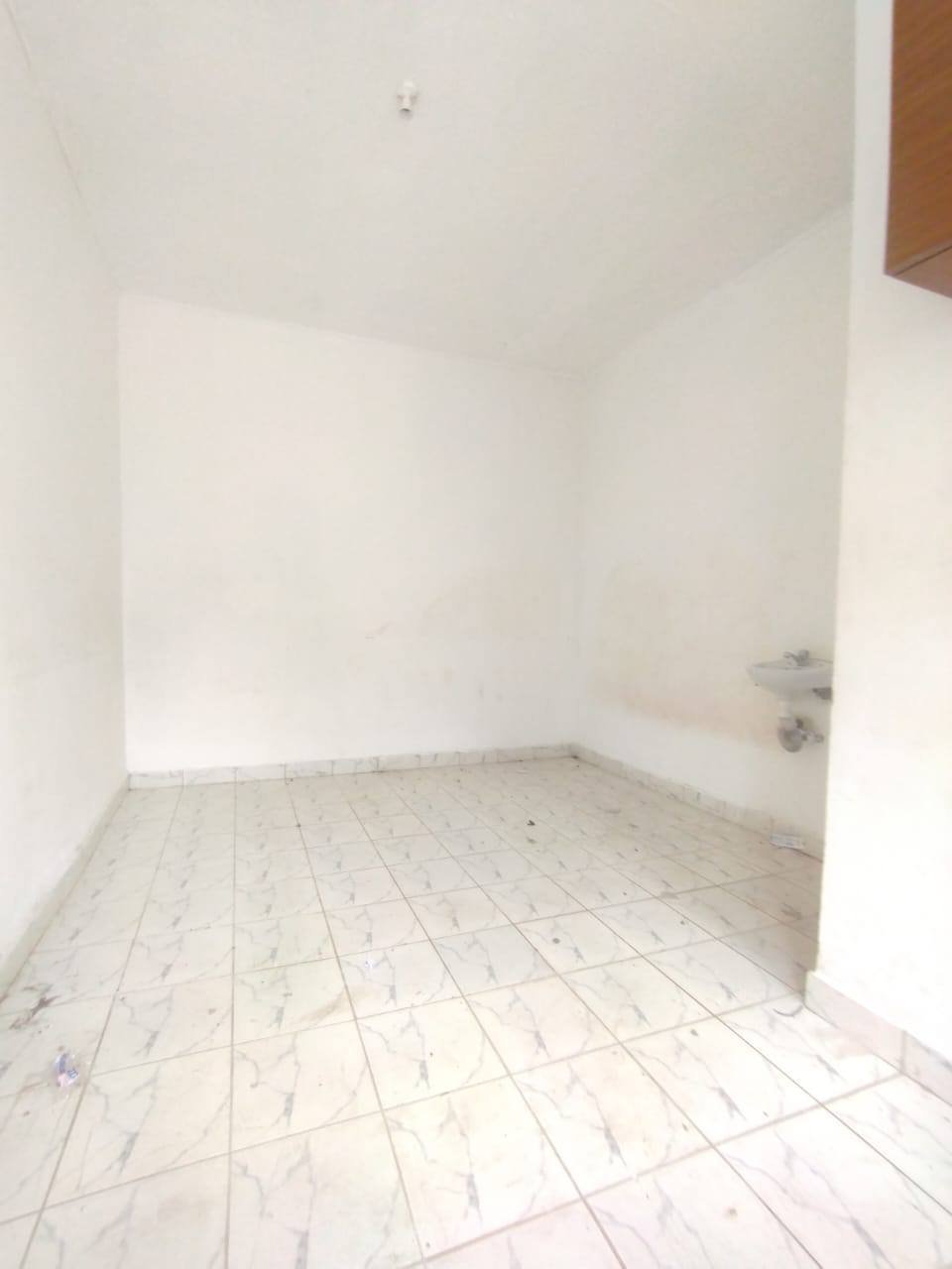 Spacious Bedsitter To Let in Langata Nairobi West 2