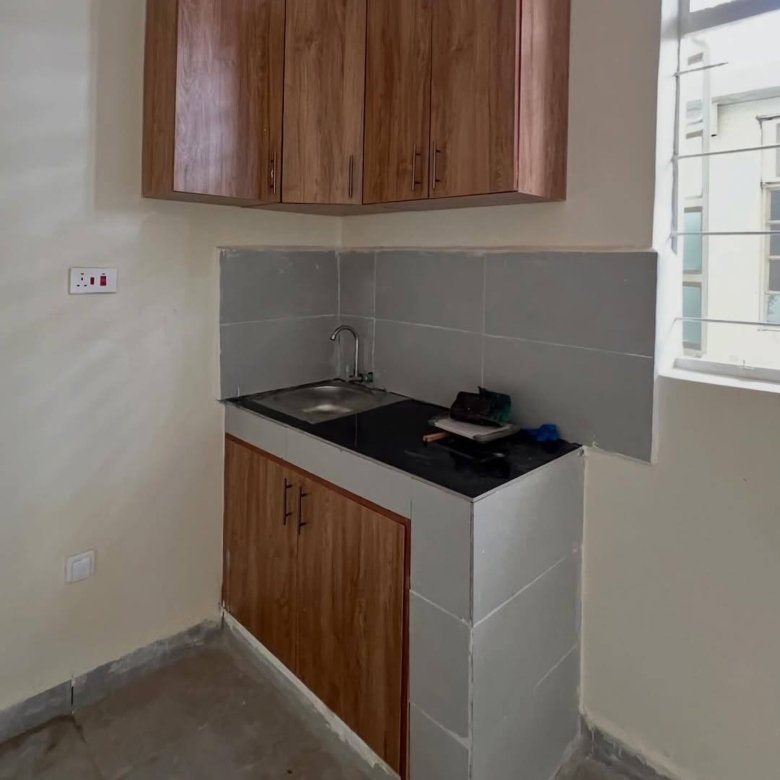 Spacious Bedsitter To Let in Lavington