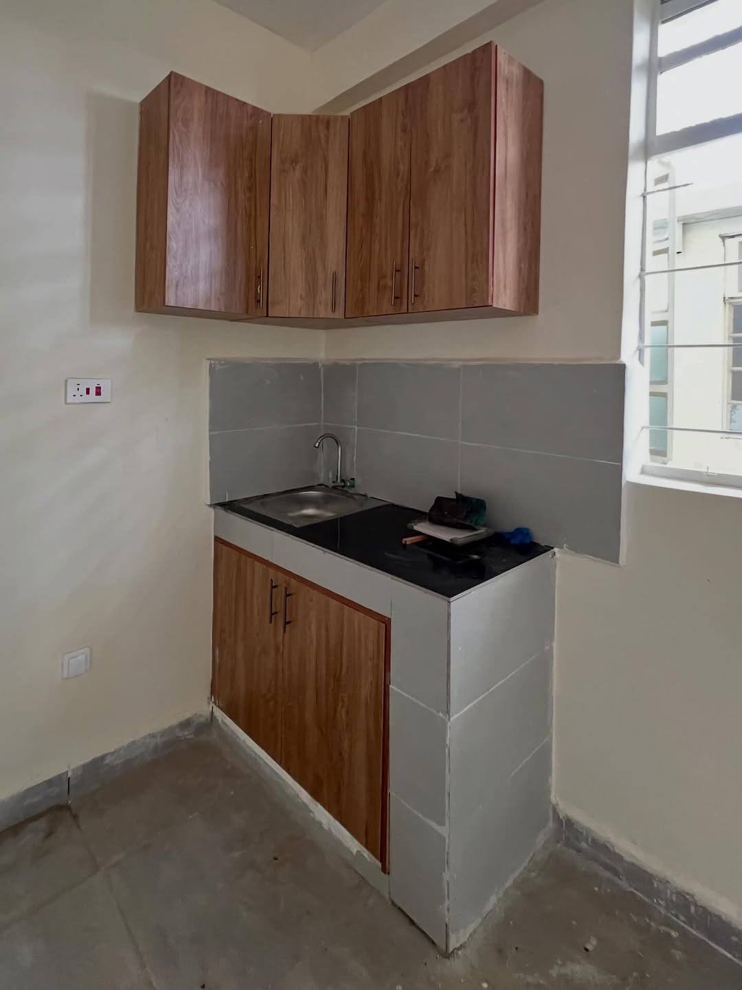Spacious Bedsitter To Let in Lavington