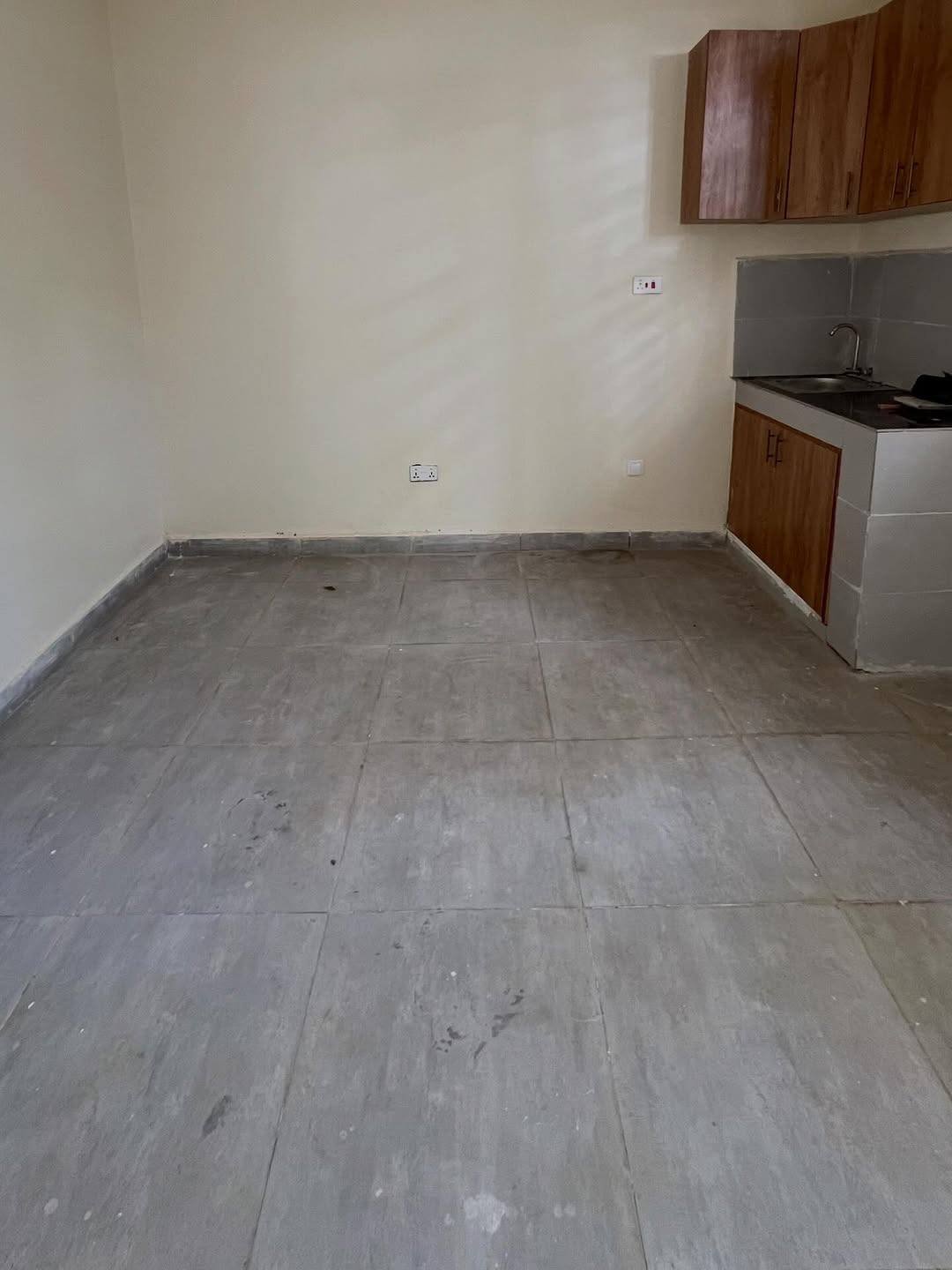 Spacious Bedsitter To Let in Lavington