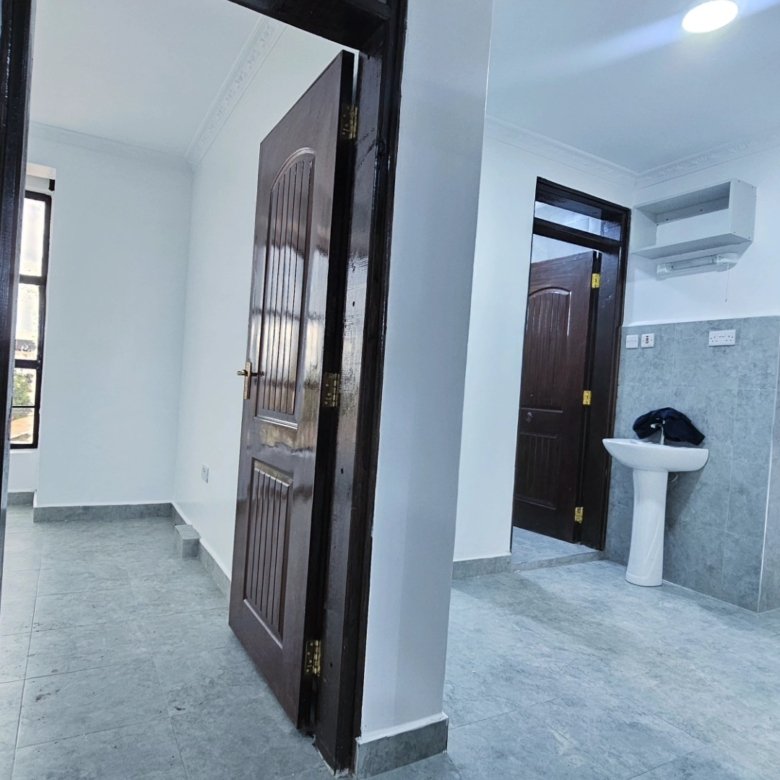 2 Bedroom Master Ensuite Apartment To Let Along Waiyaki Way, Kinoo