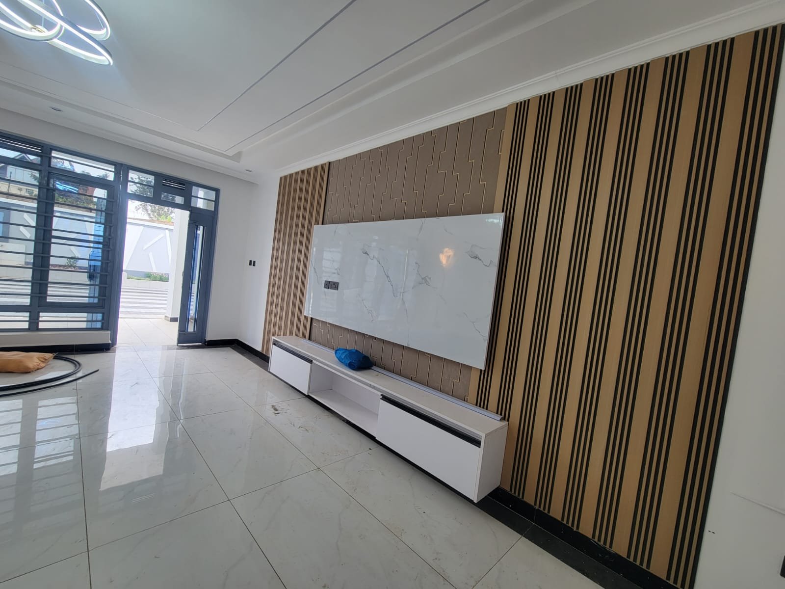 5 Bedroom All Ensuite Maisonette for Sale in Ruiru Mugutha