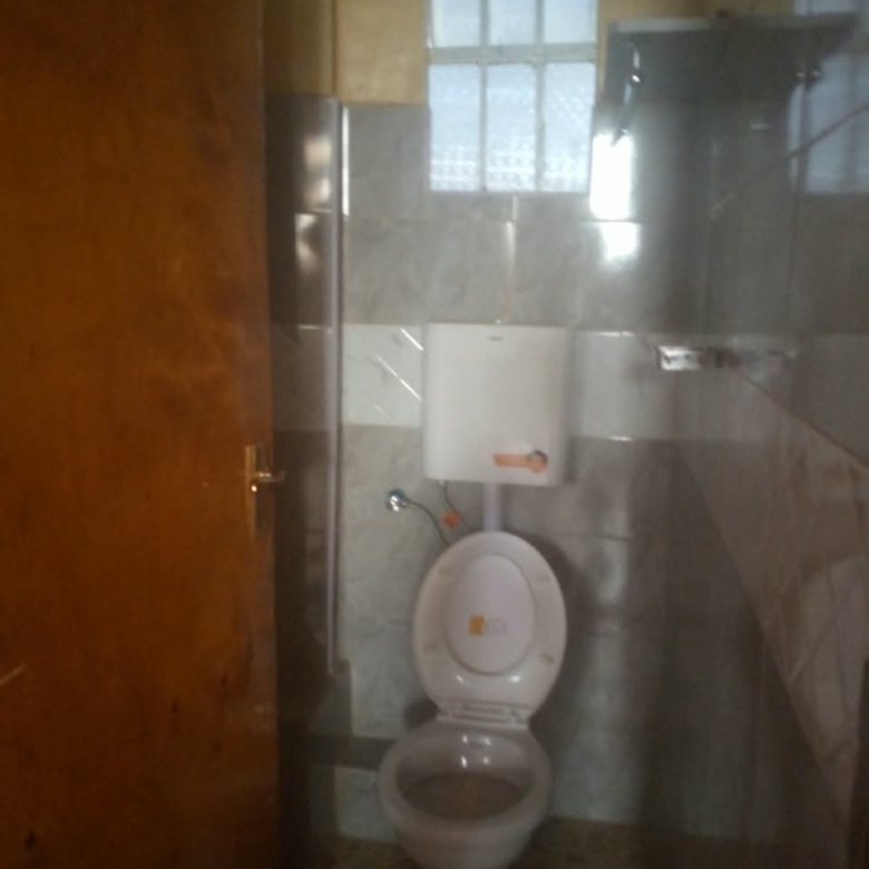 Spacious Bedsitter To Let in Kasarani Hunters